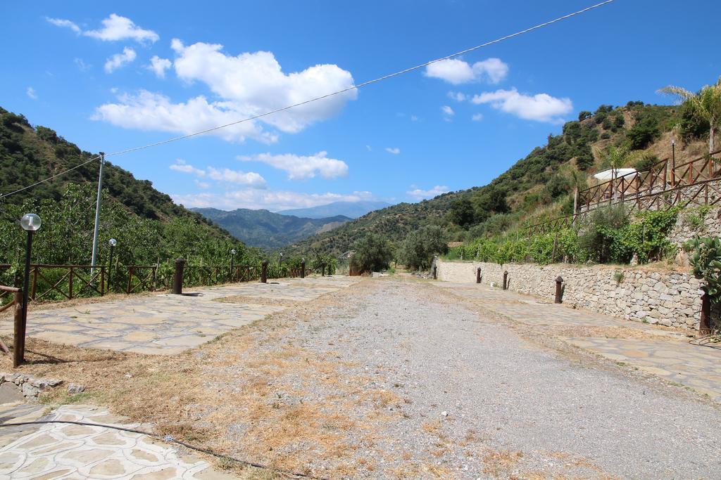 Profetina Village Motta Camastra Ngoại thất bức ảnh